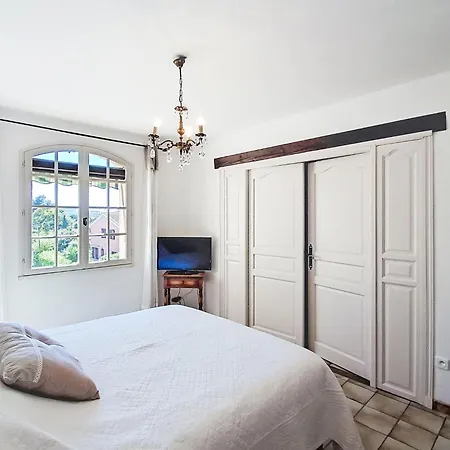 La Coustelline By Interhome * シス・フール・レ・プラージュ