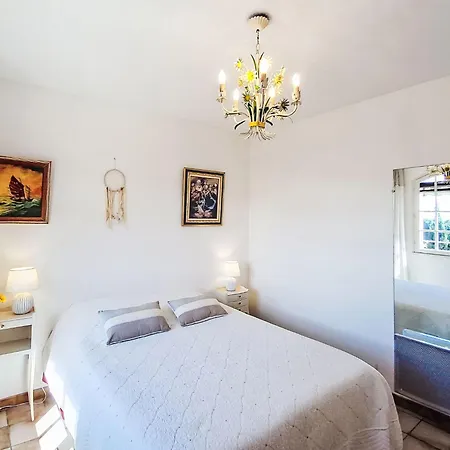 La Coustelline By Interhome