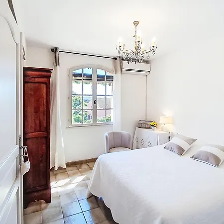 La Coustelline By Interhome 別荘