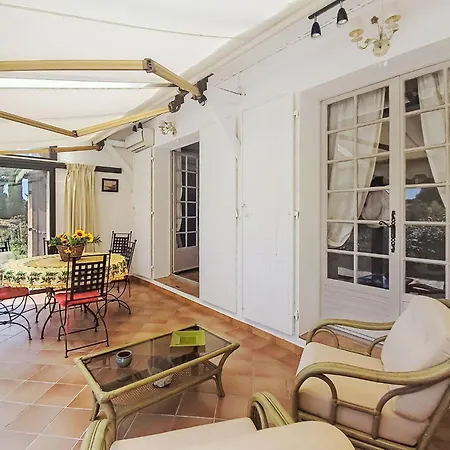 La Coustelline By Interhome *